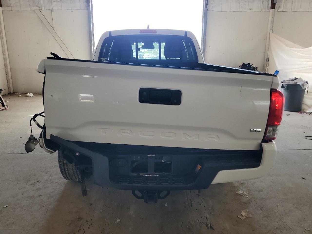 2016 Toyota Tacoma Access Cab VIN: 5TFSZ5AN4GX008514 Lot: 64236965