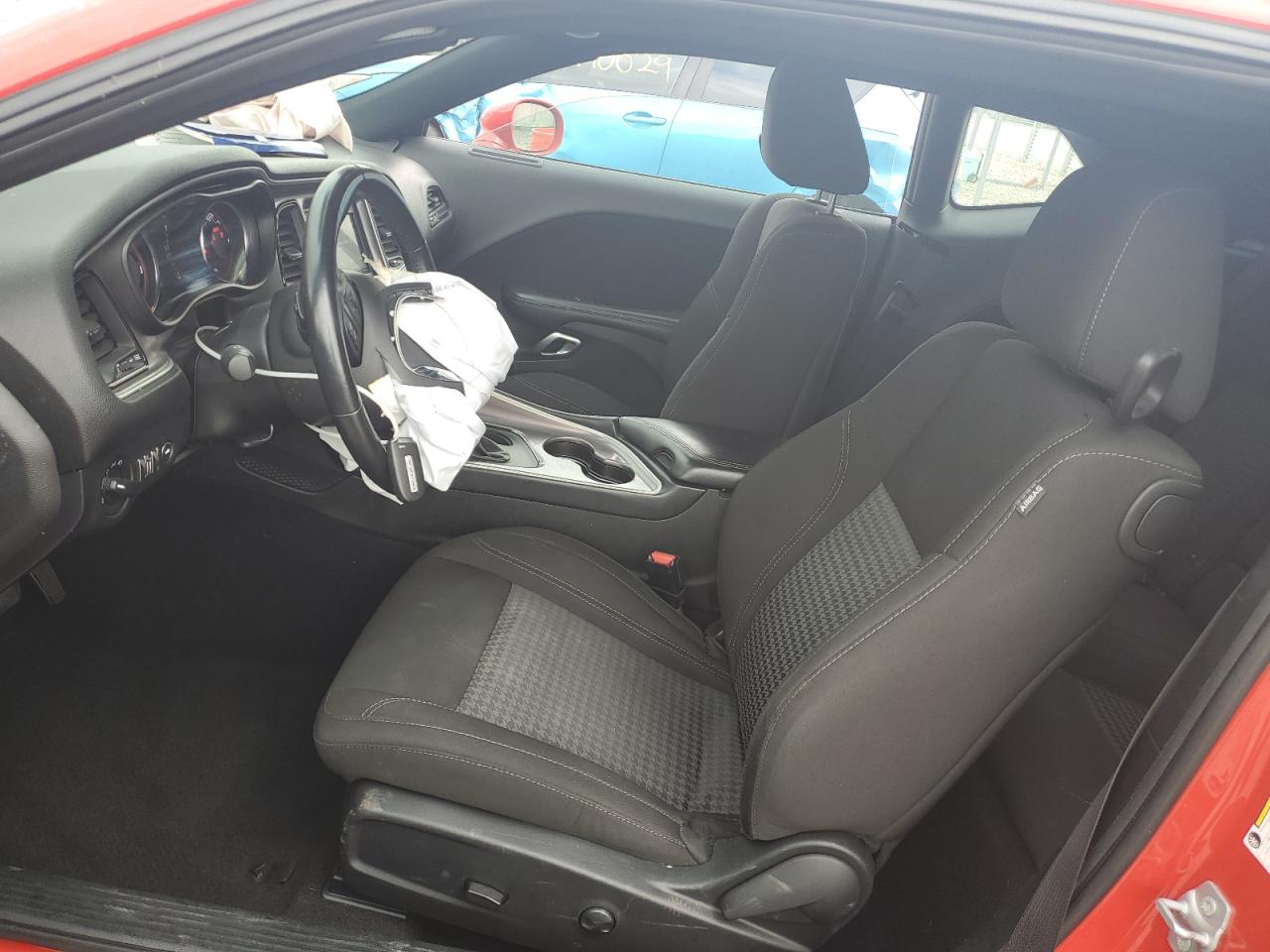 2022 Dodge Challenger Sxt VIN: 2C3CDZAG3NH249563 Lot: 64935675