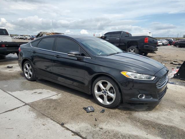 Sedans FORD FUSION 2015 Czarny