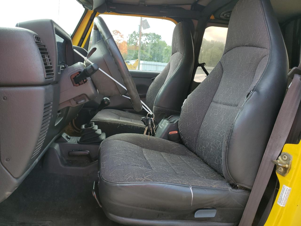 2001 Jeep Wrangler / Tj Sport VIN: 1J4FA49S21P364538 Lot: 63008885