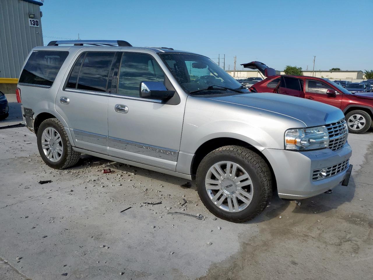 5lmjj2h57del04375 5LMJJ2H57DEL04375 2013 Lincoln Navigator