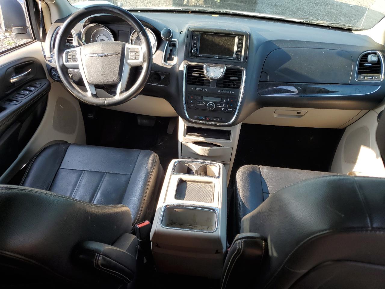 2016 Chrysler Town & Country Touring VIN: 2C4RC1BG0GR295521 Lot: 64597215
