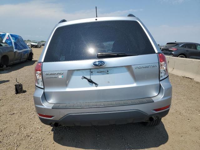  SUBARU FORESTER 2012 Srebrny