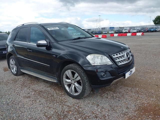 2009 MERCEDES BENZ ML300 BLUE