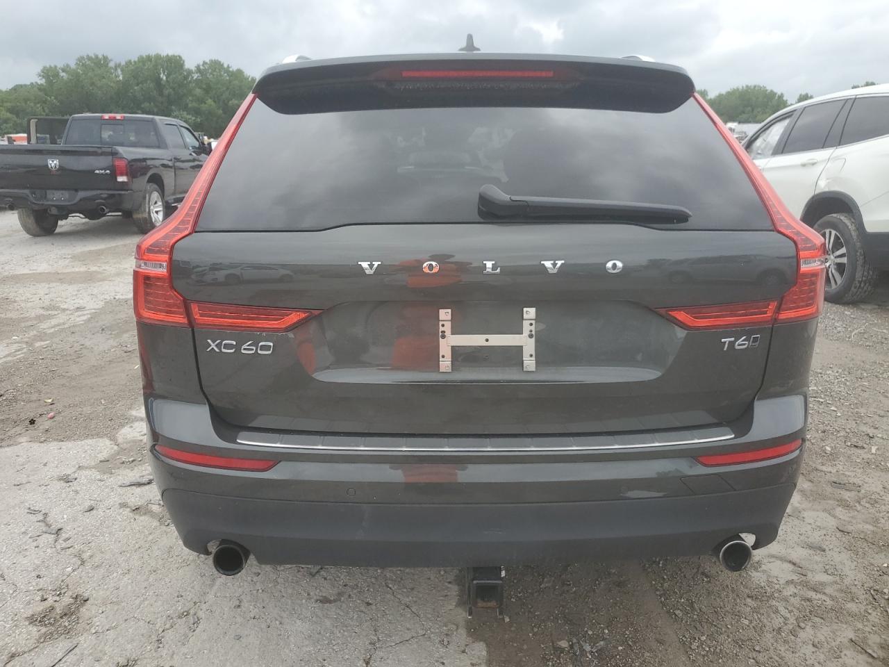 2018 Volvo Xc60 T6 Momentum VIN: YV4A22RK9J1049981 Lot: 64438625