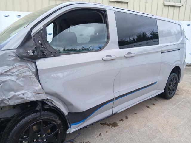 2025 FORD TRANSIT CUSTOM SPORT
