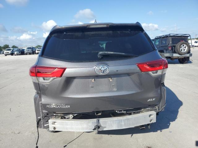  TOYOTA HIGHLANDER 2017 Szary