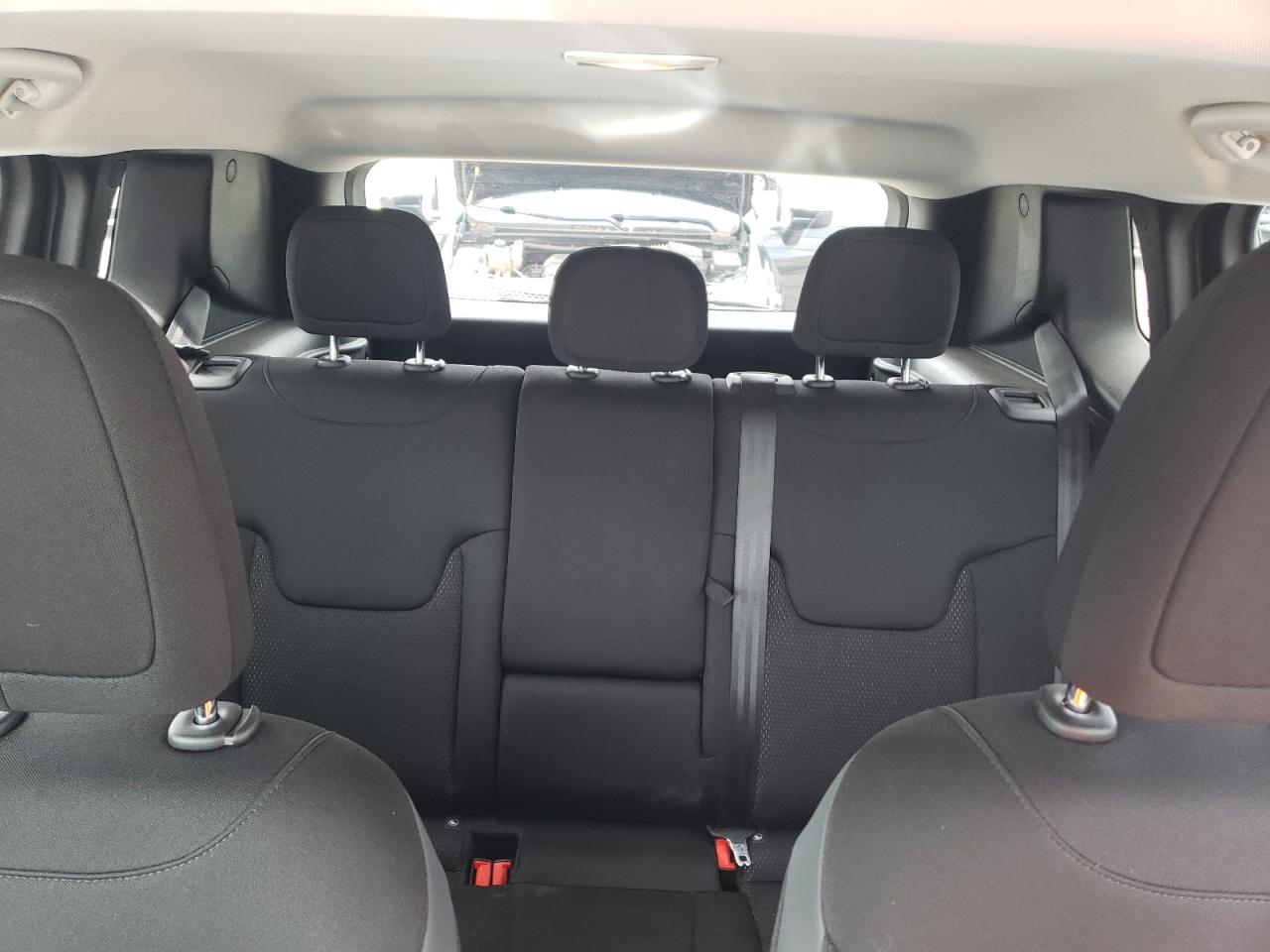 2020 Jeep Renegade Latitude VIN: ZACNJBBB5LPL87461 Lot: 62573615
