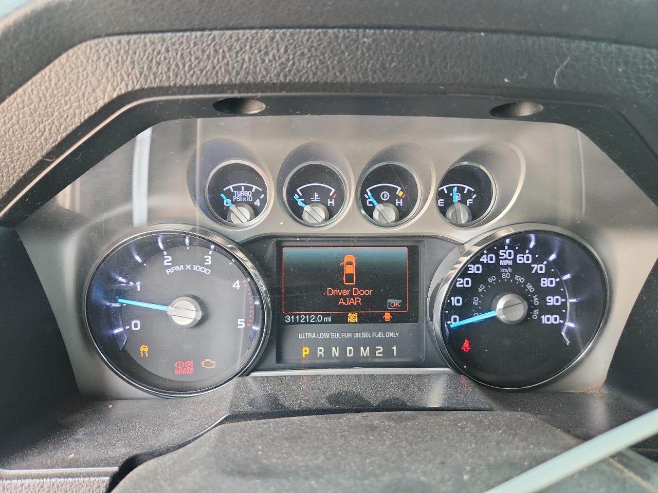 2015 Ford F250 Super Duty VIN: 1FT7W2BT7FED52777 Lot: 64223155