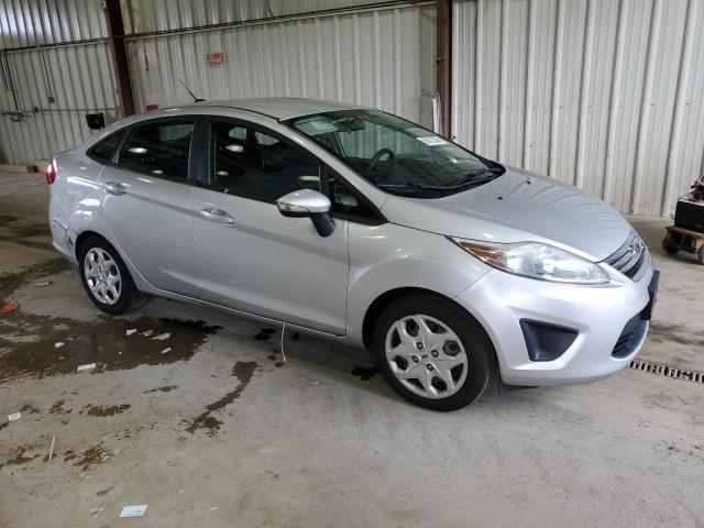  FORD FIESTA 2013 Серебристый