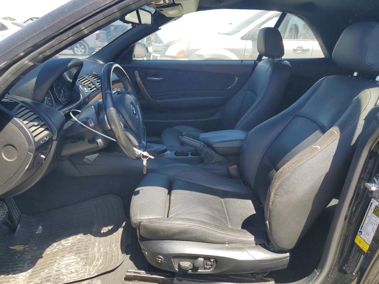 2008 BMW 128 I VIN: WBAUL73558VE88787 Lot: 64285035