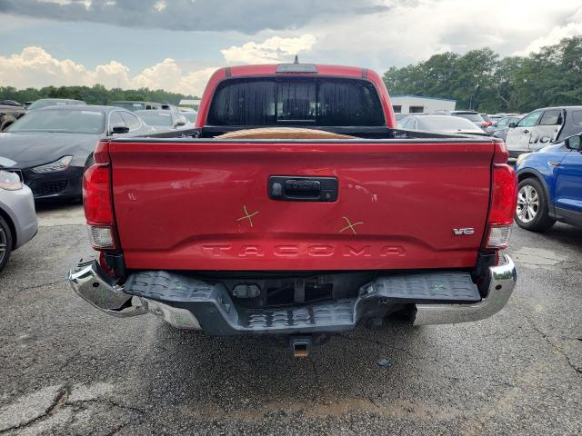  TOYOTA TACOMA 2018 Красный