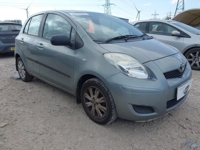 2009 TOYOTA YARIS TR V