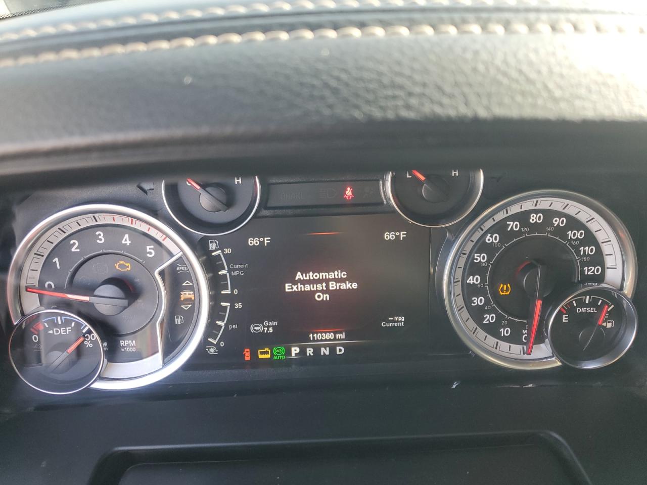 2018 Ram 2500 Laramie VIN: 3C6UR5NL5JG338344 Lot: 61184715