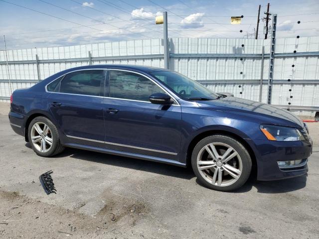  VOLKSWAGEN PASSAT 2012 Granatowy