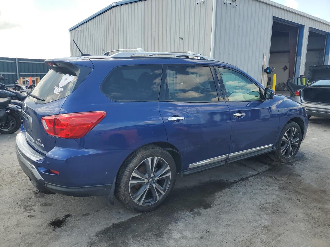 2017 Nissan Pathfinder S blue null gas 5N1DR2MM4HC636572 photo #4