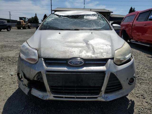 Sedans FORD FOCUS 2012 Silver