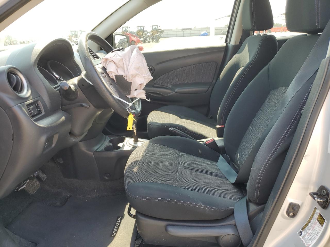2015 Nissan Versa S VIN: 3N1CN7AP3FL892133 Lot: 64667985