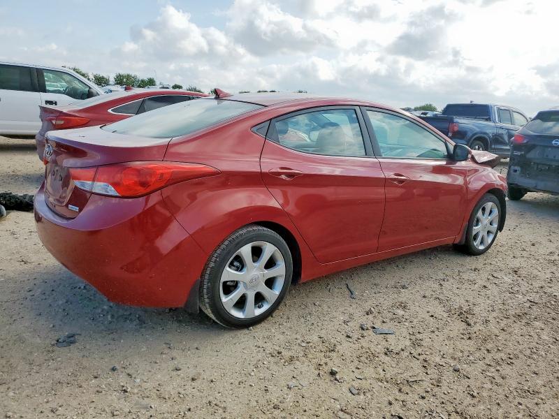  HYUNDAI ELANTRA 2012 Красный