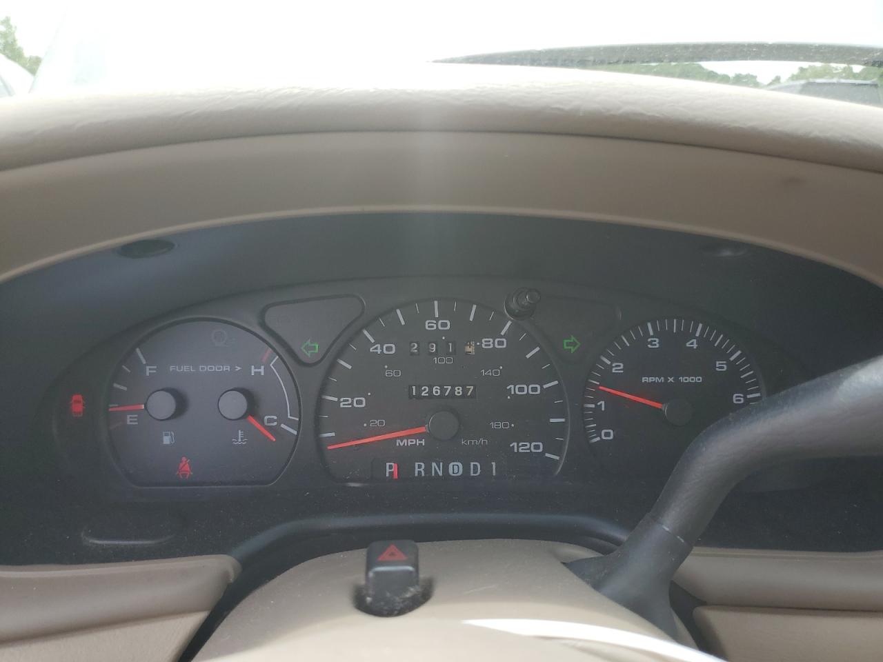 2003 Ford Taurus Ses VIN: 1FAFP55U73G271248 Lot: 63309835