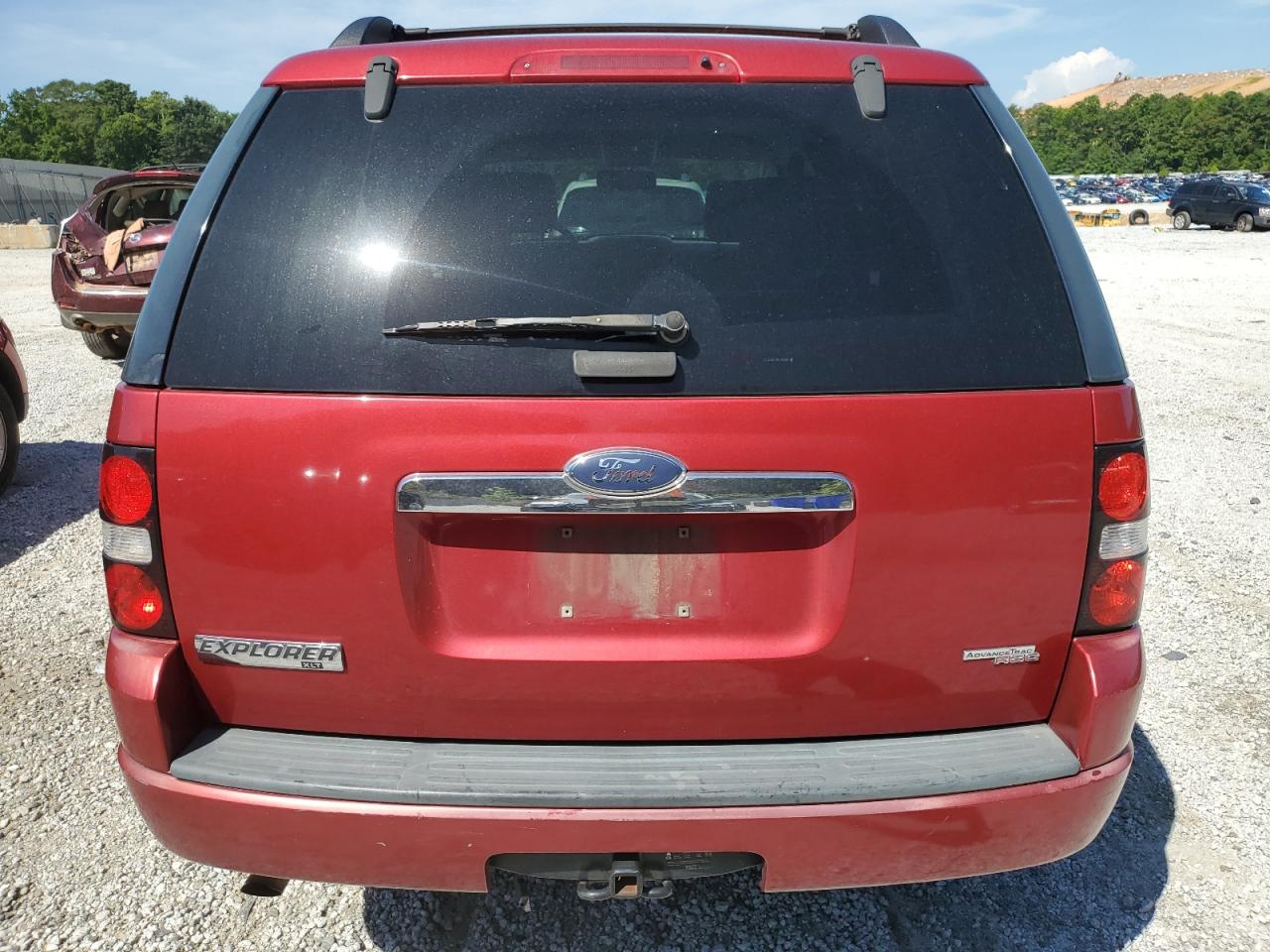 2007 Ford Explorer Xlt VIN: 1FMEU63E37UB33273 Lot: 63968115