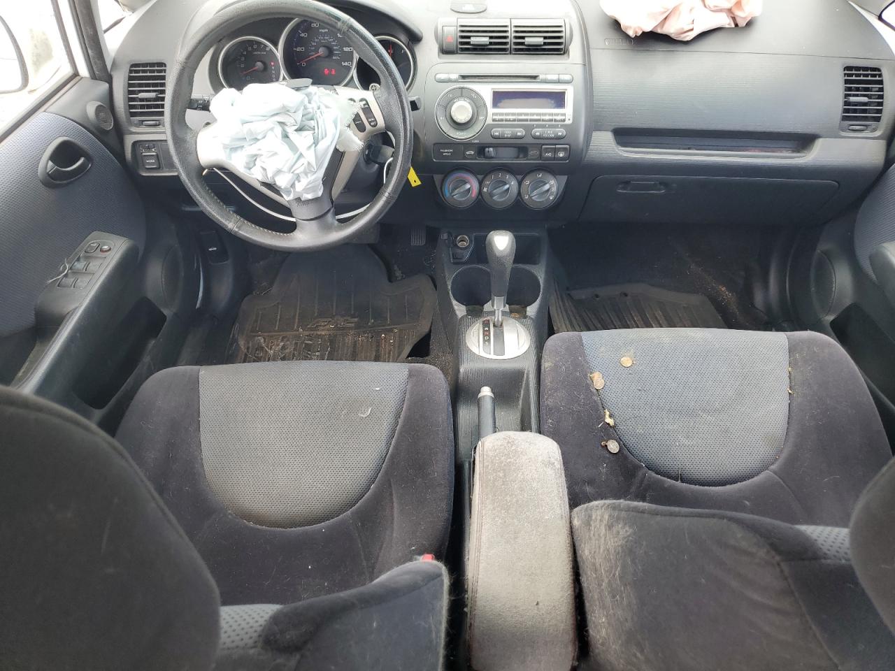 2007 Honda Fit S VIN: JHMGD38627S049744 Lot: 65232445