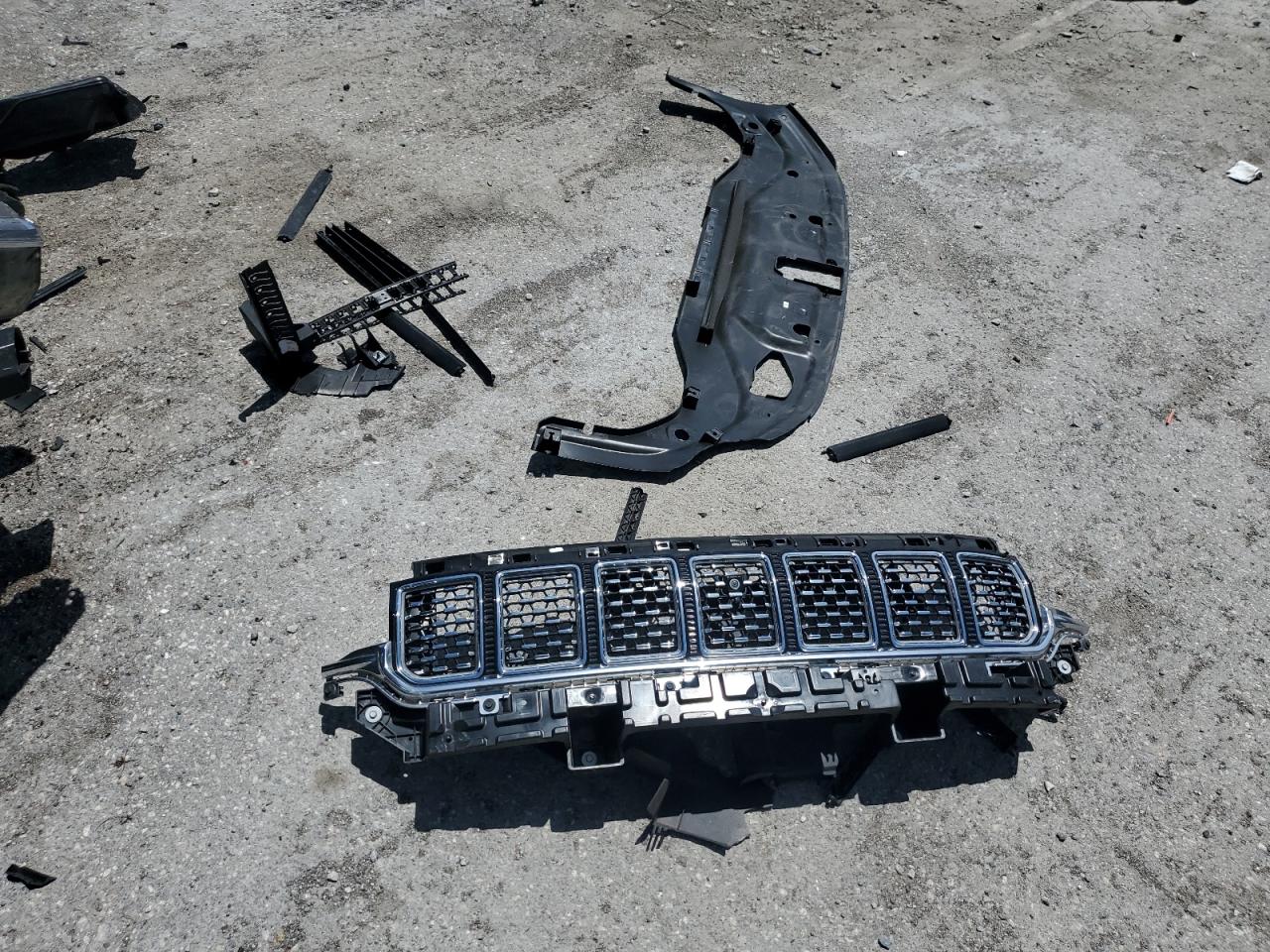 2023 Jeep Grand Wagoneer Series I VIN: 1C4SJVEJ6PS506225 Lot: 63835835