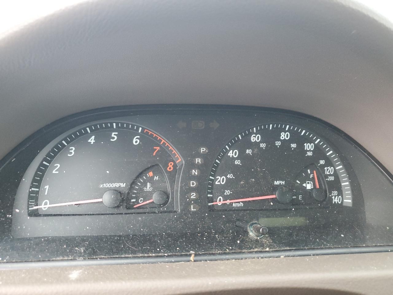2004 Toyota Camry Le VIN: 4T1BE32K14U811696 Lot: 63989715