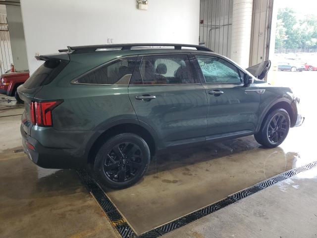  KIA SORENTO 2022 Зеленый