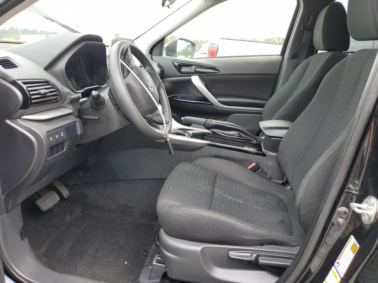 2024 Mitsubishi Eclipse Cross Le VIN: JA4ATVAA1RZ027548 Lot: 63120565