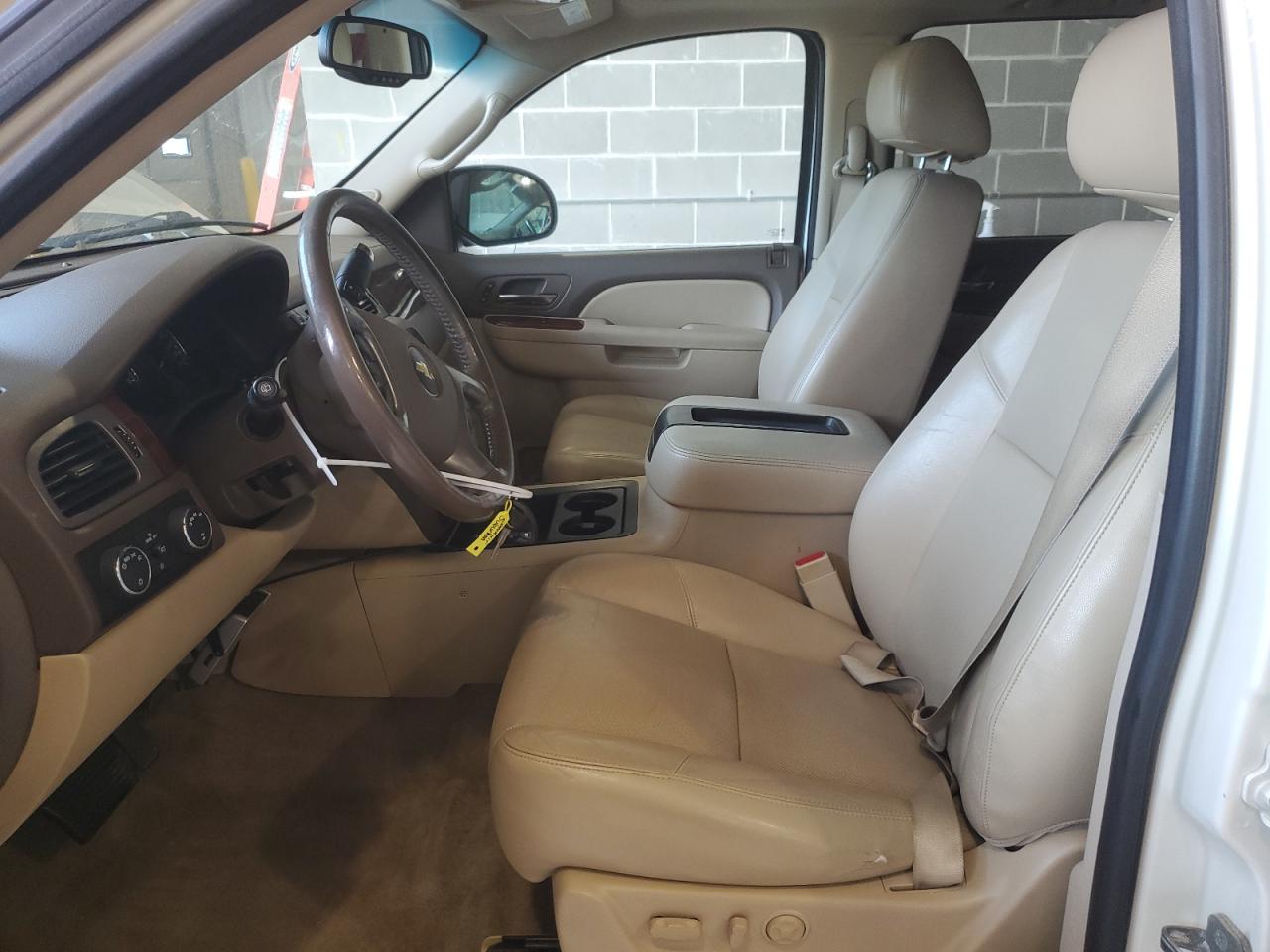 2013 Chevrolet Suburban K1500 Ltz VIN: 1GNSKKE74DR326106 Lot: 64308265