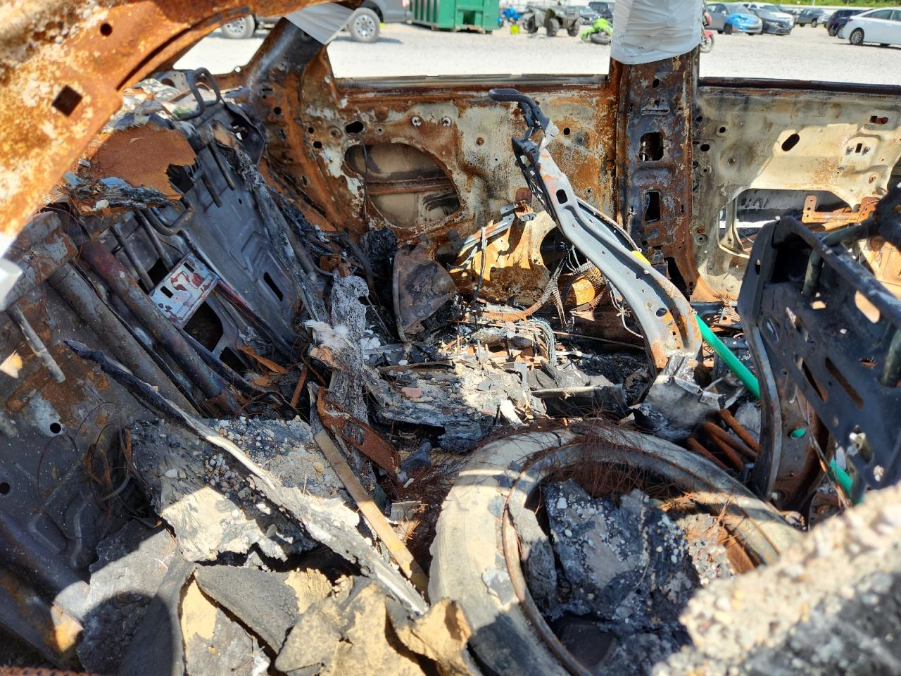 2015 Lincoln Mkz Hybrid VIN: 3LN6L2LU1FR626592 Lot: 65346185