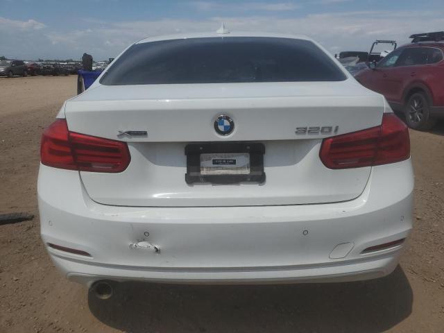 Sedans BMW 3 SERIES 2017 Biały
