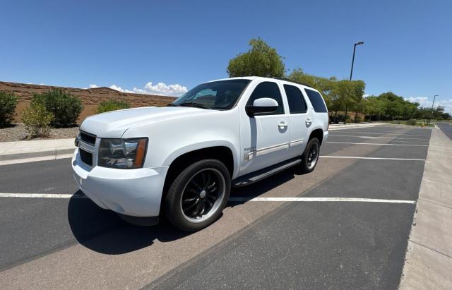 Parquets CHEVROLET TAHOE 2013 White