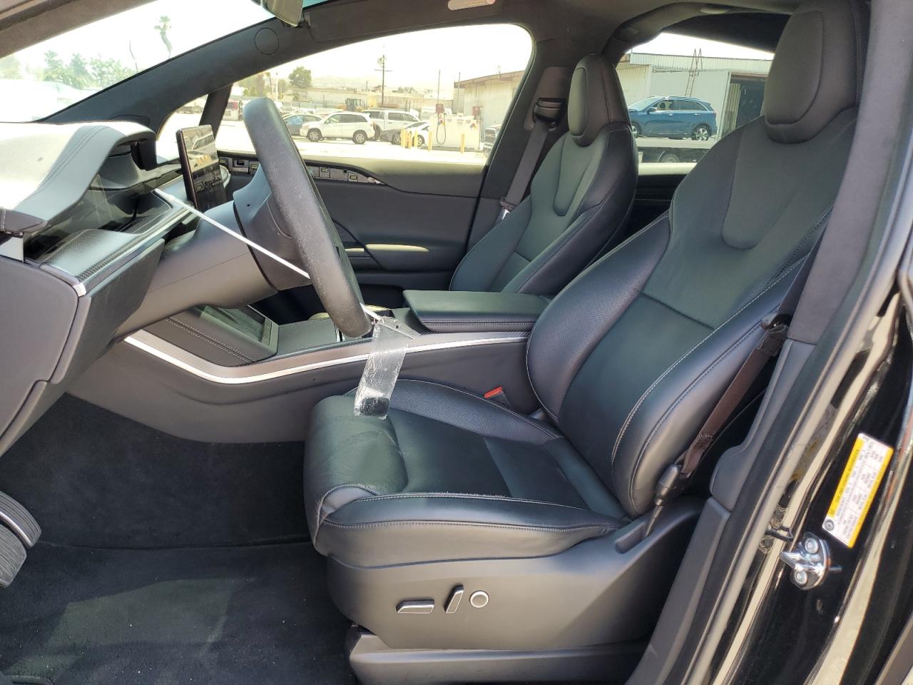 2022 Tesla Model X VIN: 7SAXCBE62NF351552 Lot: 62916755