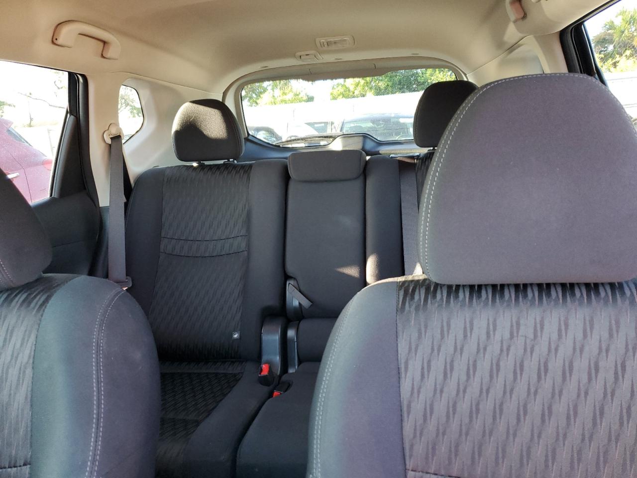 2018 Nissan Rogue S VIN: 5N1AT2MT7JC798276 Lot: 65017095