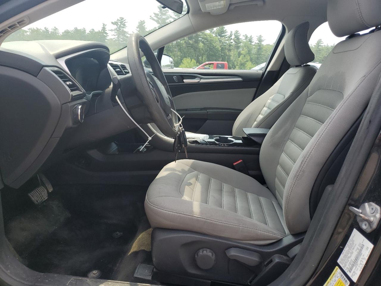2015 Ford Fusion S VIN: 1FA6P0G75F5129605 Lot: 63273295