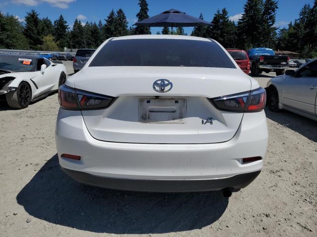  TOYOTA YARIS 2017 Biały