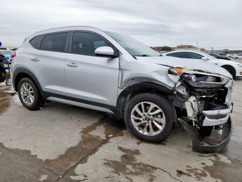  HYUNDAI TUCSON 2017 Srebrny