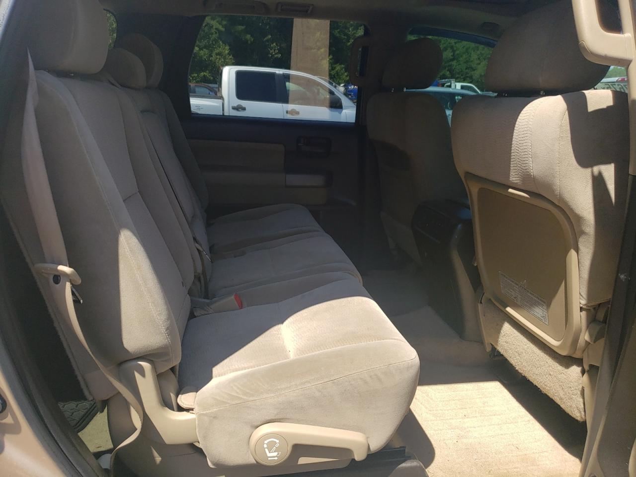 2010 Toyota Sequoia Sr5 VIN: 5TDBY5G12AS037594 Lot: 66347675