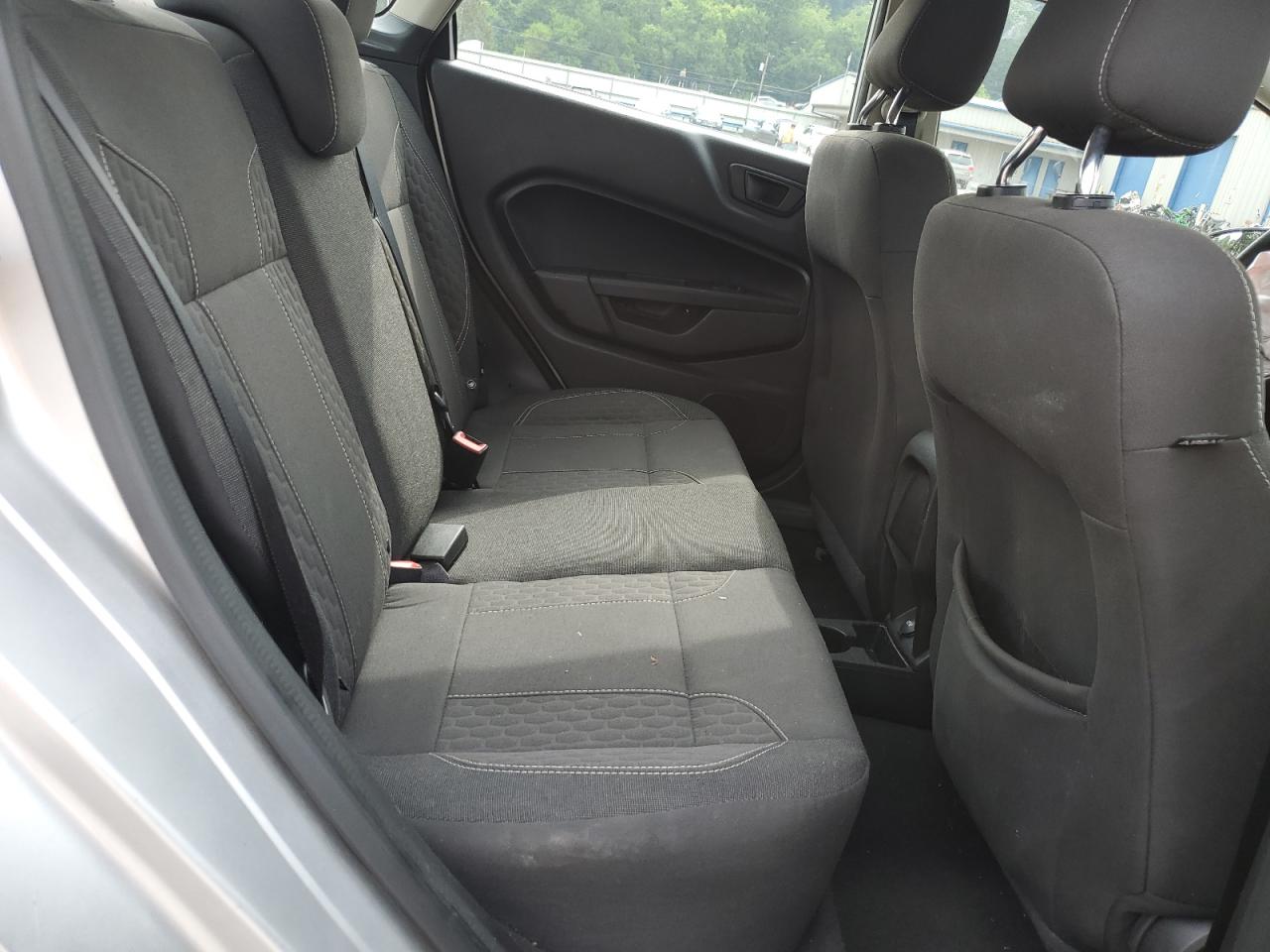 2019 Ford Fiesta Se VIN: 3FADP4BJ5KM124751 Lot: 64652725