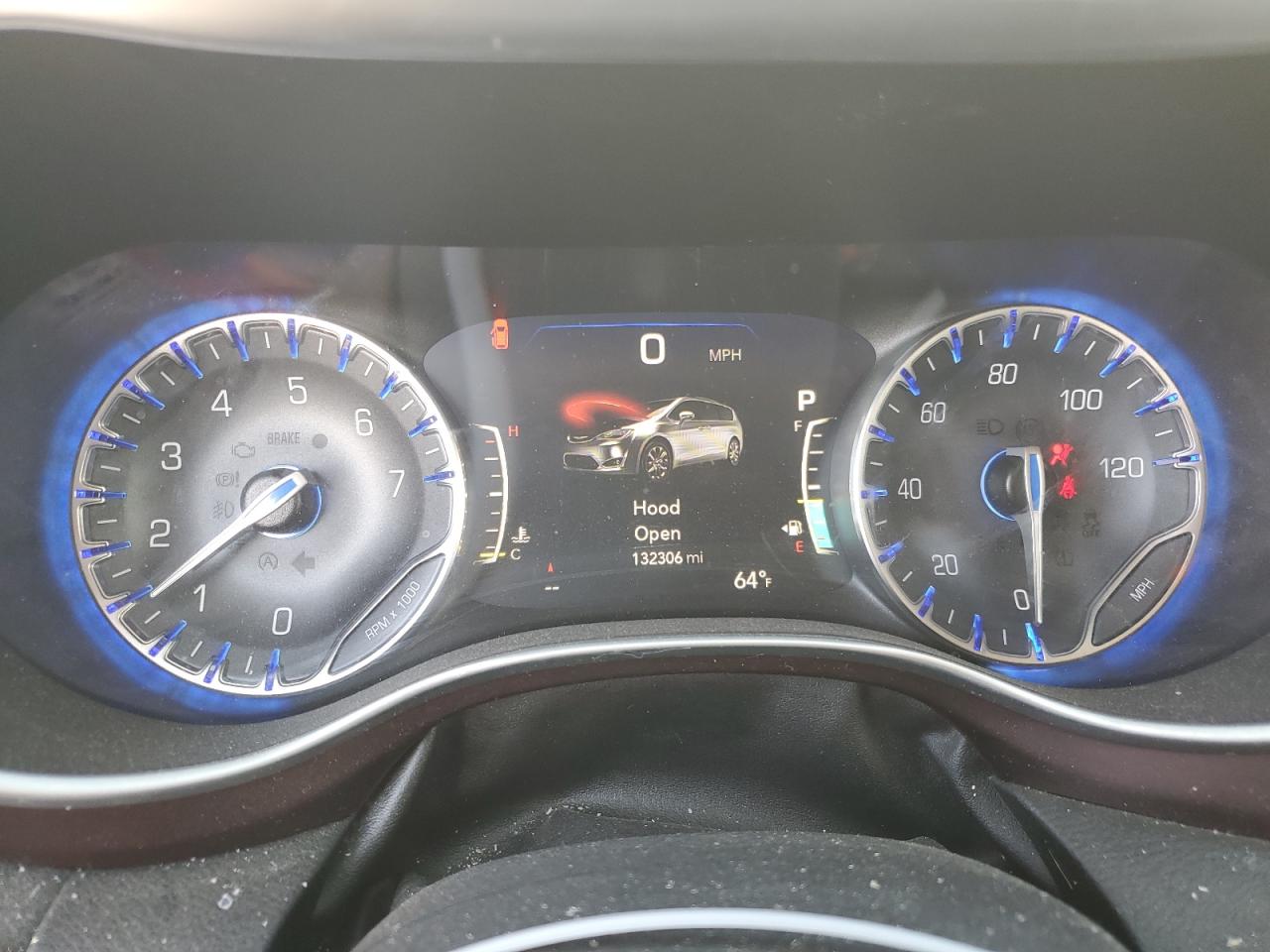 2018 Chrysler Pacifica Limited VIN: 2C4RC1GG4JR212107 Lot: 64826985