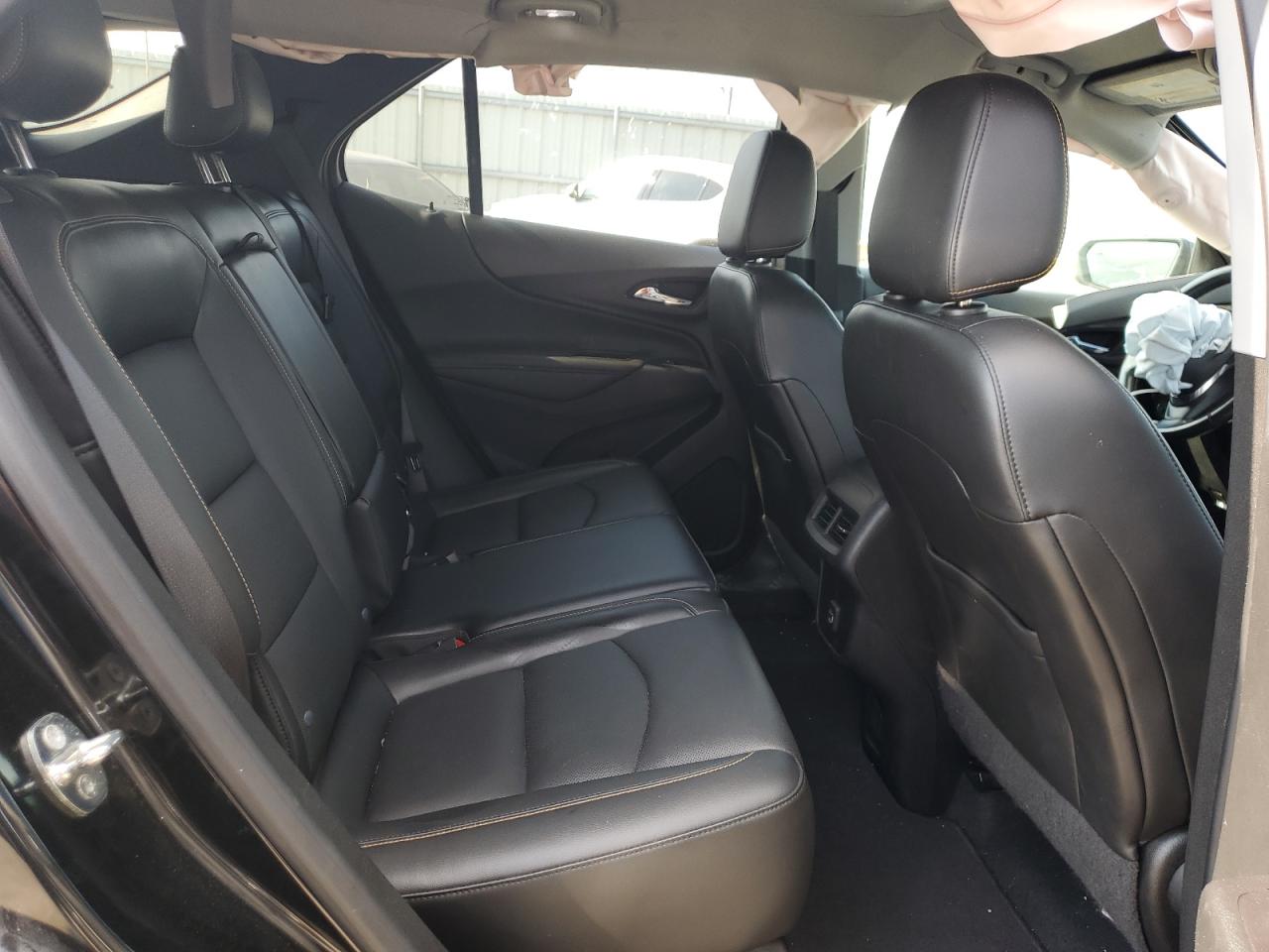 2021 Chevrolet Equinox Premier VIN: 2GNAXXEV8M6110361 Lot: 64771575