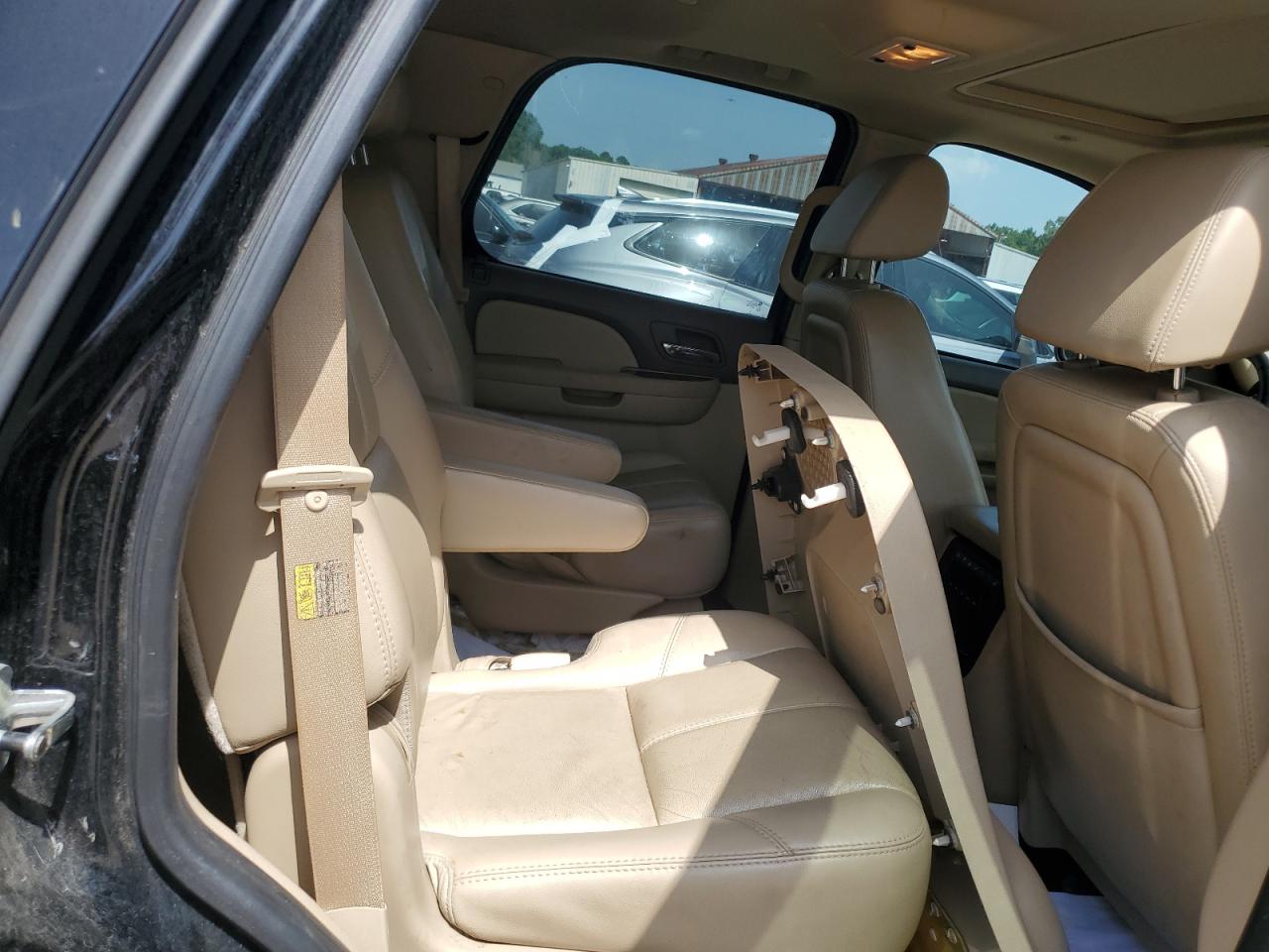 2007 GMC Yukon VIN: 1GKFC13J37R209111 Lot: 62958765