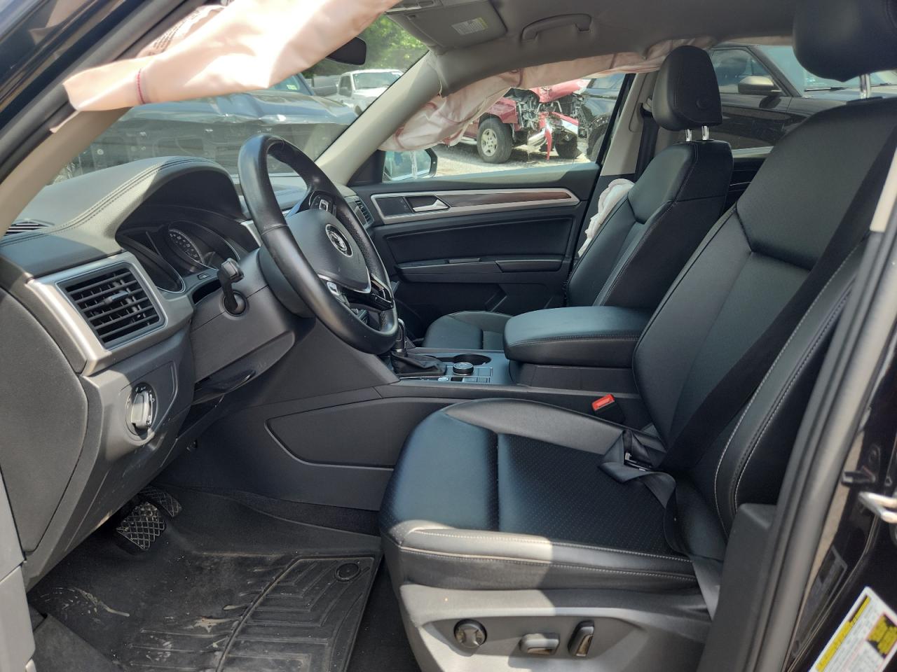 2018 Volkswagen Atlas Se VIN: 1V2LR2CAXJC586952 Lot: 64545605