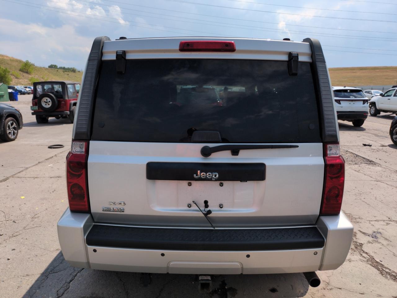 2008 Jeep Commander Sport VIN: 1J8HG48N48C229564 Lot: 65034805