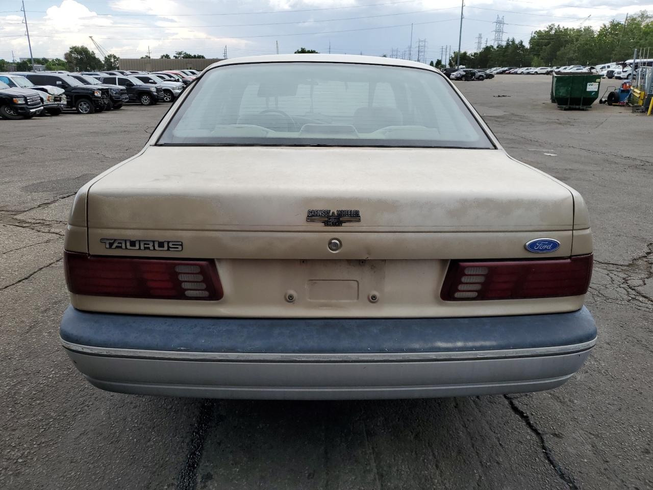 1989 Ford Taurus Gl VIN: 1FABP52U6KG282842 Lot: 63914655