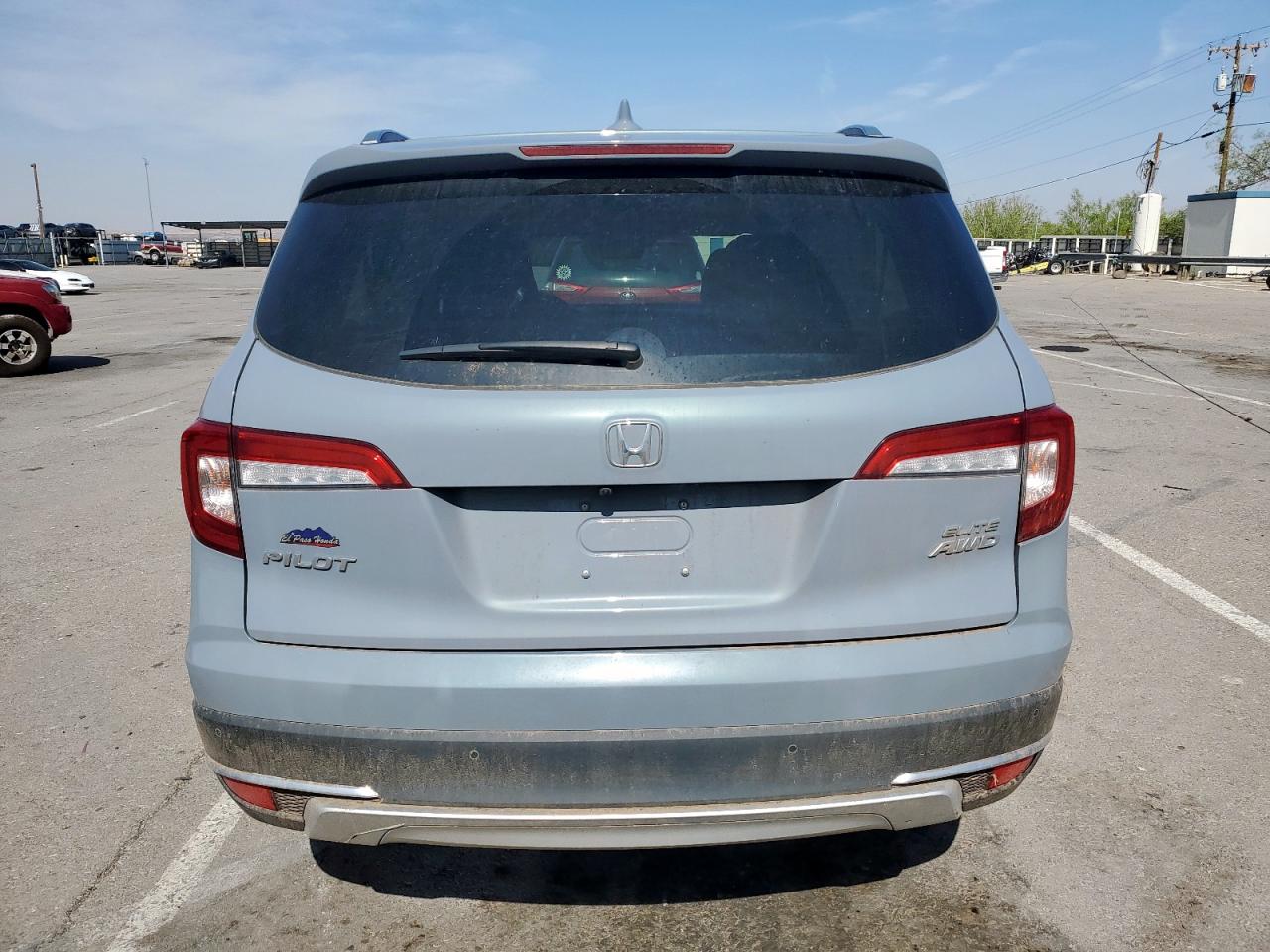 2022 Honda Pilot Elite VIN: 5FNYF6H08NB040389 Lot: 64521795
