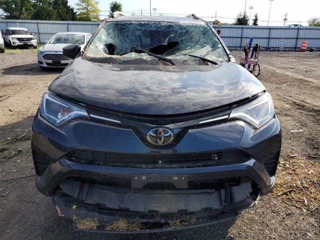 Parquets TOYOTA RAV4 2017 Czarny