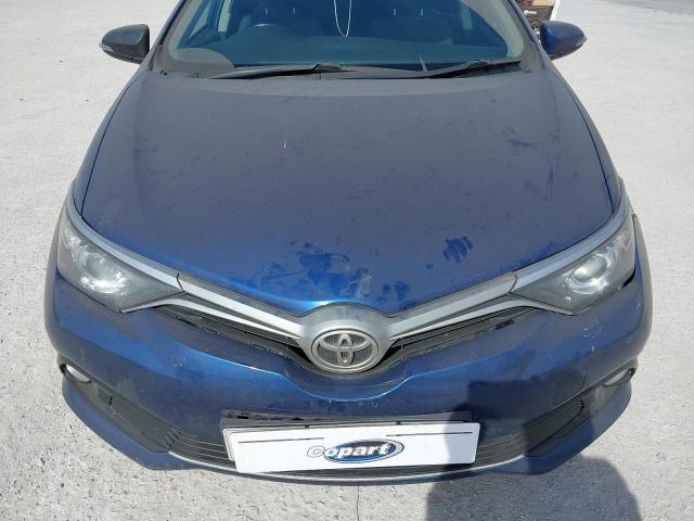 2015 TOYOTA AURIS DESI